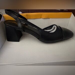 Chase + Chloe Black Heeled Shoes